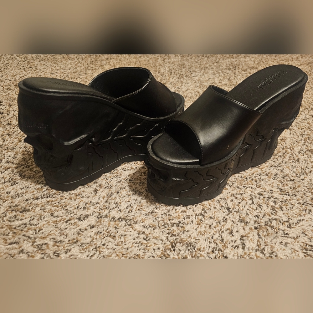 Killstar Doom Platform Slides